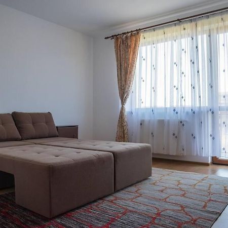 Apartament Cu 1 Camera Pentru Un Sejur Minunat Braşov Esterno foto