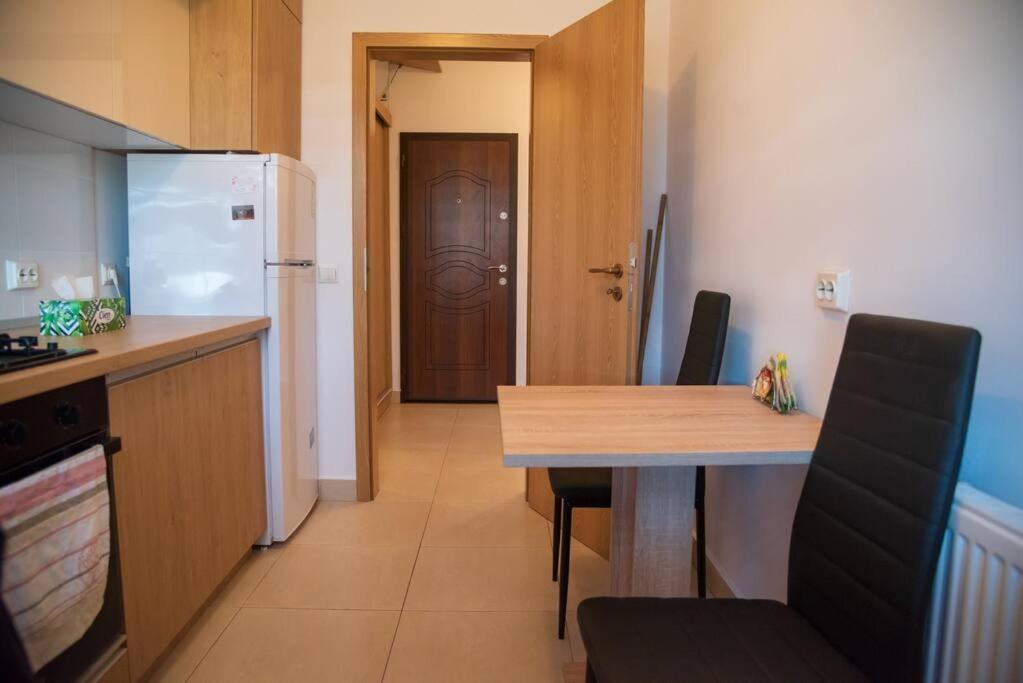 Apartament Cu 1 Camera Pentru Un Sejur Minunat Braşov Esterno foto